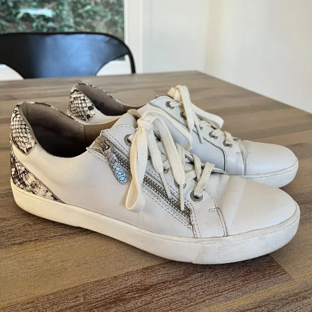 Naturalizer Women's Macayla Women Size 8.5 Tennis Shoe Snakeskin Zipper White